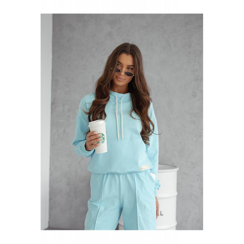 Jogging Bleu Ciel Femme – Confort & Élégance Jogging Bleu Ciel Femme – Confort & Élégance