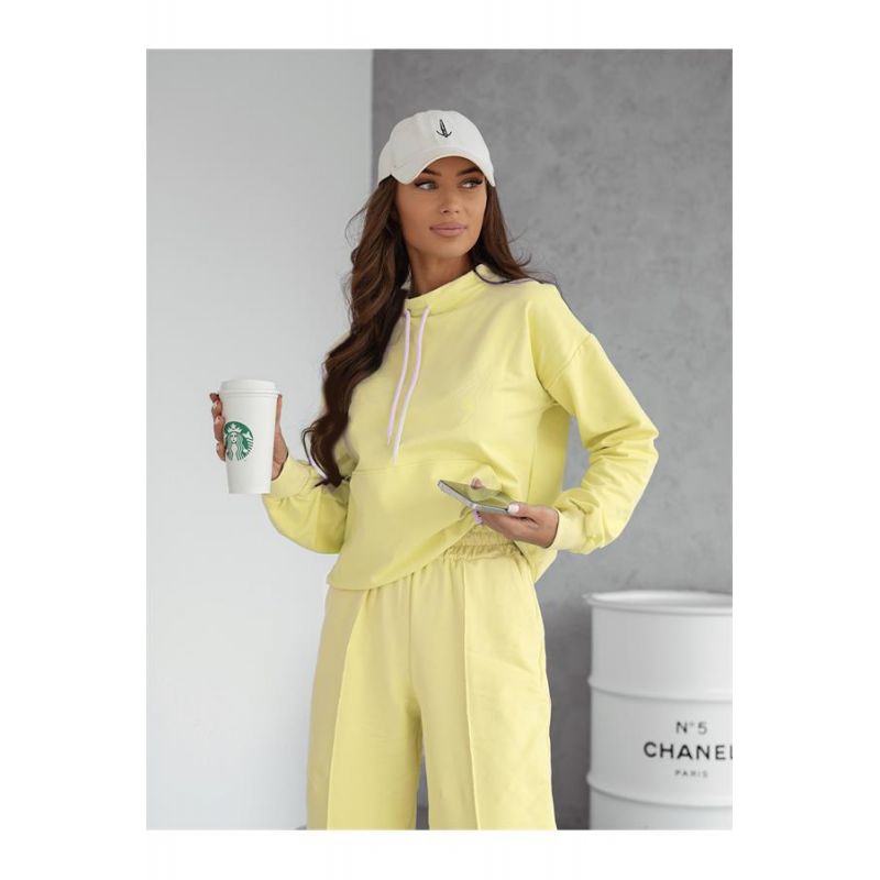 Ensemble sportwear femme jaune - Axami Ensemble sportwear femme jaune - Axami